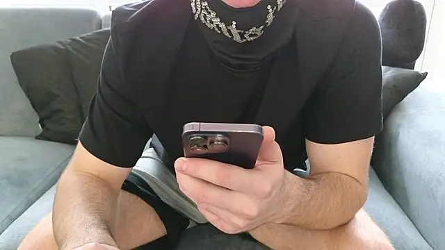 Snapshot of chantatummm chatting on March 2026 03:56:01 AM chantatummm online show from March 2026 03:56:01 AM