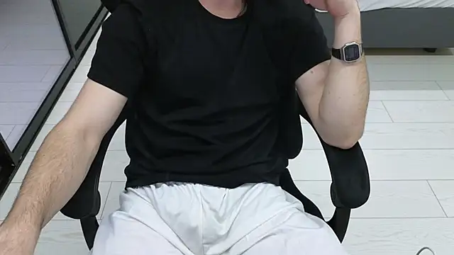 chantatummm online show from April 2026 06:13:02 PM