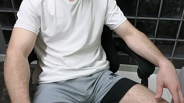 chantatummm online show from May 2026 06:15:02 PM
