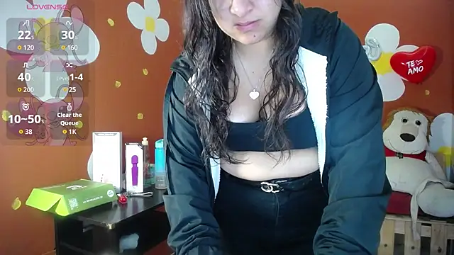 Snapshot of VirellaAshford chatting on April 2026 11:19:01 AM VirellaAshford online show from April 2026 11:19:01 AM