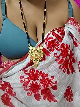 Snapshot of Sofiaa_09 chatting on March 2026 08:20:01 PM Sofiaa 09 online show from March 2026 08:20:01 PM