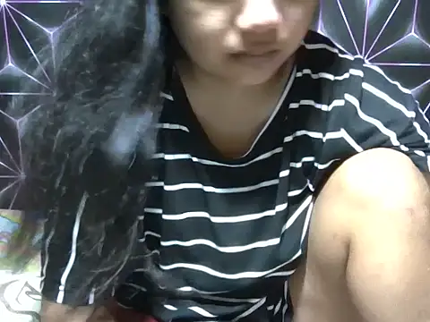 Snapshot of Flowerbebe chatting on March 2026 10:07:01 AM Flowerbebe online show from March 2026 10:07:01 AM