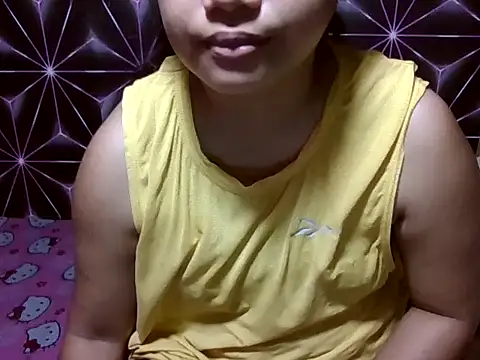 Snapshot of Flowerbebe chatting on March 2026 04:13:02 AM Flowerbebe online show from March 2026 04:13:02 AM