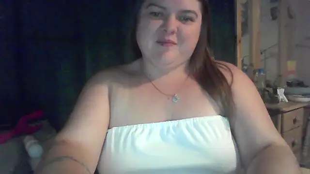 crystalizzze online show from June 2026 02:45:01 PM