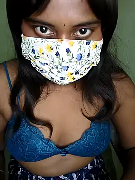 Snapshot of MISS_MADHURIBABY chatting on April 2026 09:48:02 AM MISS MADHURIBABY online show from April 2026 09:48:02 AM