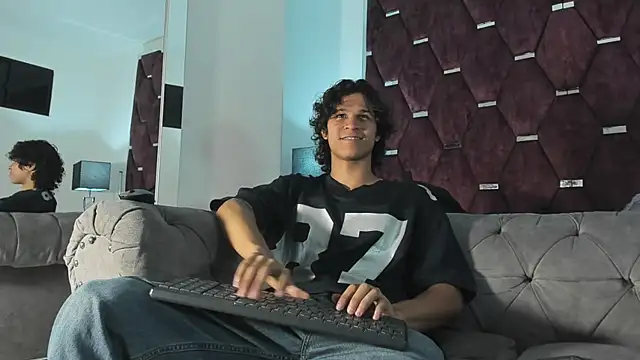 TonyBenedetti online show from April 2026 08:06:02 PM