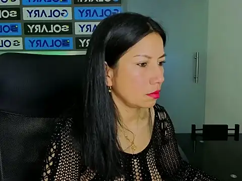 Snapshot of Megan_Collinss1 chatting on March 2026 04:46:01 PM Megan Collinss1 online show from March 2026 04:46:01 PM