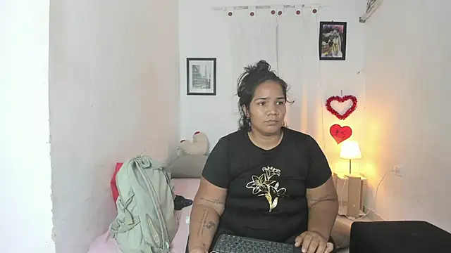 mariana villa72 online show from June 2026 01:56:02 PM