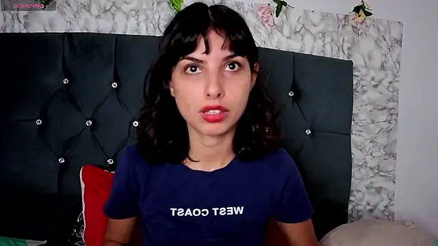 cutninasky online show from March 2026 10:14:01 PM