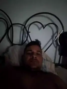 Snapshot of Dilanpene chatting on February 2026 05:28:02 AM Dilanpene online show from February 2026 05:28:02 AM