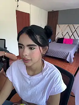 Snapshot of kitty_rousse01 chatting on March 2026 12:53:02 PM kitty rousse01 online show from March 2026 12:53:02 PM