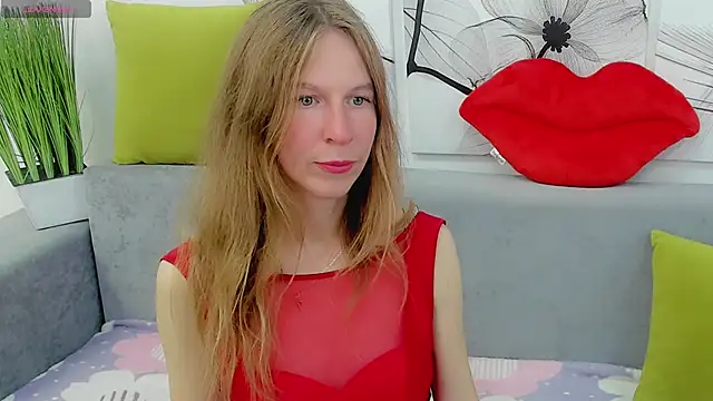 Snapshot of Mira_XOo chatting on June 2026 02:08:01 PM Mira XOo online show from June 2026 02:08:01 PM