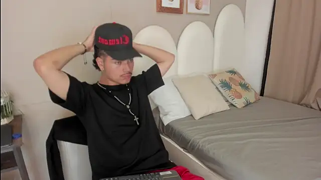 Snapshot of Jason_23__ chatting on April 2026 07:36:01 PM Jason 23 online show from April 2026 07:36:01 PM