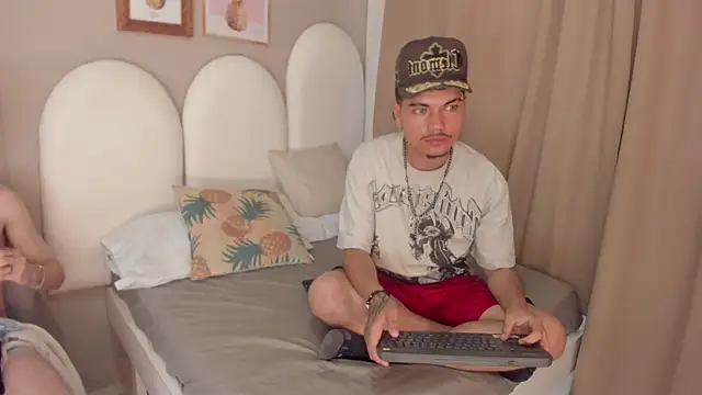 Snapshot of Jason_23__ chatting on April 2026 07:41:01 PM Jason 23 online show from April 2026 07:41:01 PM