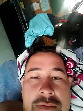 stivengaviria online show from March 2026 01:40:02 PM