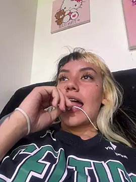Sara 92 online show from June 2026 06:45:01 PM