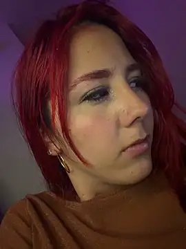 Snapshot of kisscherry8 chatting on June 2026 04:33:02 AM kisscherry8 online show from June 2026 04:33:02 AM