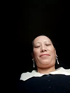 Snapshot of JenyLy68 chatting on March 2026 07:27:02 AM JenyLy68 online show from March 2026 07:27:02 AM