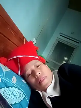 Snapshot of JenyLy68 chatting on March 2026 05:44:01 AM JenyLy68 online show from March 2026 05:44:01 AM