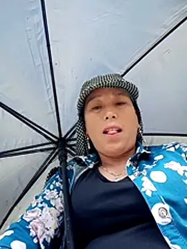 Snapshot of JenyLy68 chatting on March 2026 06:41:01 AM JenyLy68 online show from March 2026 06:41:01 AM