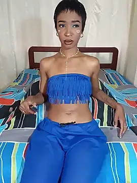 Snapshot of TinnaPeyton chatting on May 2026 05:32:02 PM TinnaPeyton online show from May 2026 05:32:02 PM