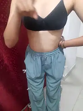 Snapshot of NeetuKumri chatting on February 2026 04:34:02 AM NeetuKumri online show from February 2026 04:34:02 AM