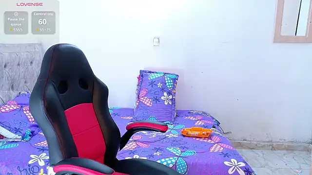 Snapshot of greys02 chatting on March 2026 05:19:01 AM greys02 online show from March 2026 05:19:01 AM