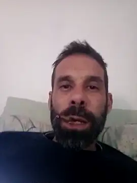 RedArmy77777 online show from February 2026 01:05:02 AM