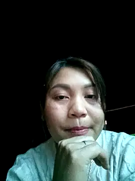 Linhna20 online show from March 2026 10:53:01 AM