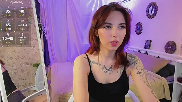 VittoriaNix online show from May 2026 05:07:02 PM