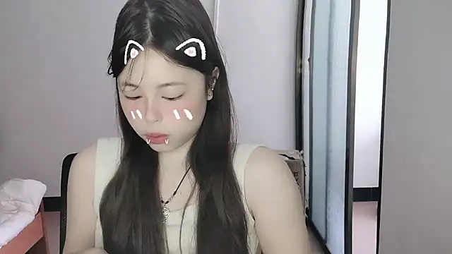 Snapshot of F-Yihao chatting on March 2026 05:13:01 AM F-Yihao online show from March 2026 05:13:01 AM