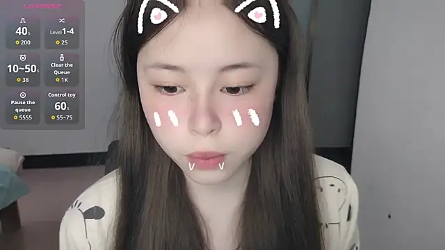 Snapshot of F-Yihao chatting on March 2026 06:40:02 PM F-Yihao online show from March 2026 06:40:02 PM