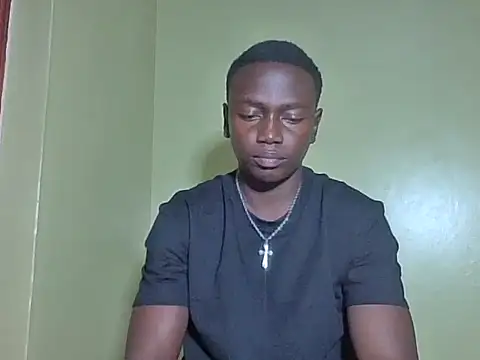 Snapshot of darkerberryguy chatting on March 2026 06:18:02 AM darkerberryguy online show from March 2026 06:18:02 AM