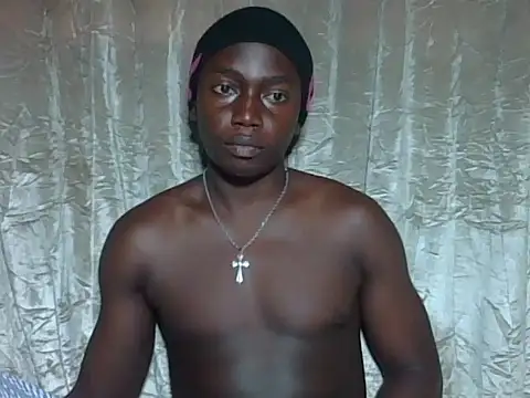 Snapshot of darkerberryguy chatting on April 2026 04:57:01 AM darkerberryguy online show from April 2026 04:57:01 AM