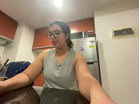 Snapshot of yassiestar chatting on March 2026 05:08:01 PM yassiestar online show from March 2026 05:08:01 PM