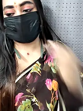Snapshot of Cutie_Nila chatting on May 2026 05:48:01 AM Cutie Nila online show from May 2026 05:48:01 AM