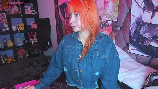 Snapshot of Maky_Coss chatting on June 2026 02:52:02 PM Maky Coss online show from June 2026 02:52:02 PM
