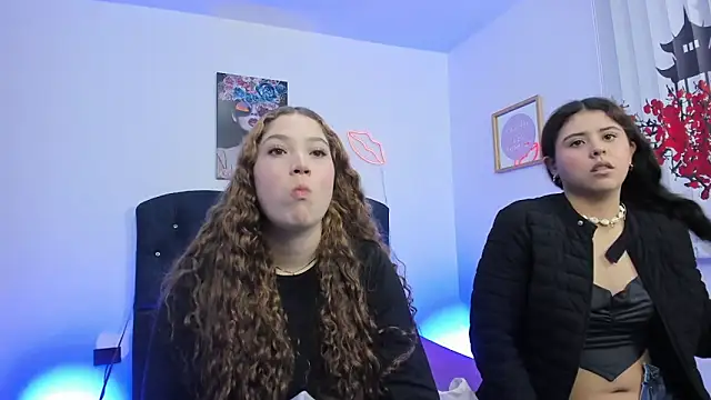 Snapshot of valeria_and_zoe chatting on March 2026 02:42:01 PM valeria and zoe online show from March 2026 02:42:01 PM