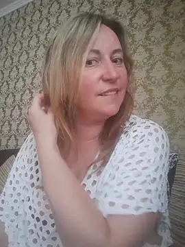 Snapshot of ChristinaYork chatting on June 2026 09:57:02 AM ChristinaYork online show from June 2026 09:57:02 AM