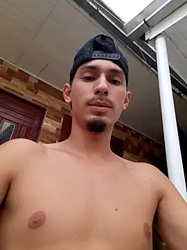 Snapshot of vitorJacob05 chatting on February 2026 09:02:01 PM vitorJacob05 online show from February 2026 09:02:01 PM