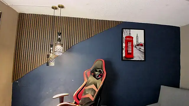 Snapshot of DanteLuxx chatting on March 2026 03:10:01 AM DanteLuxx online show from March 2026 03:10:01 AM