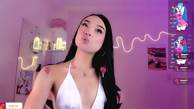 Snapshot of IamAndrea01 chatting on May 2026 04:08:02 AM IamAndrea01 online show from May 2026 04:08:02 AM