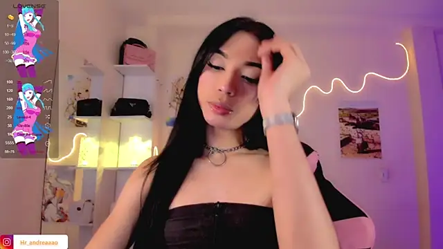 Snapshot of IamAndrea01 chatting on May 2026 07:37:02 PM IamAndrea01 online show from May 2026 07:37:02 PM