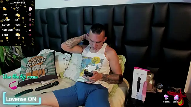 Snapshot of Mike_Waters chatting on March 2026 10:15:02 PM Mike Waters online show from March 2026 10:15:02 PM