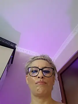 Snapshot of LunaBlaise chatting on May 2026 11:50:01 AM LunaBlaise online show from May 2026 11:50:01 AM