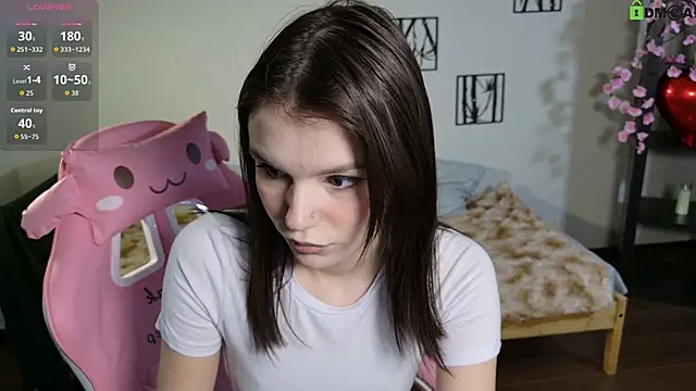 Snapshot of JanetCensley chatting on March 2026 08:53:01 AM JanetCensley online show from March 2026 08:53:01 AM