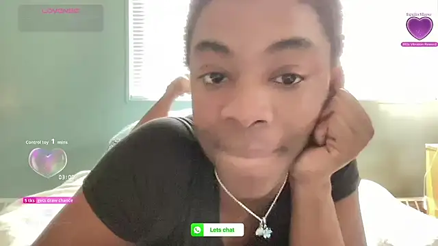 Snapshot of PetiteWet chatting on July 2026 04:56:02 PM PetiteWet online show from July 2026 04:56:02 PM
