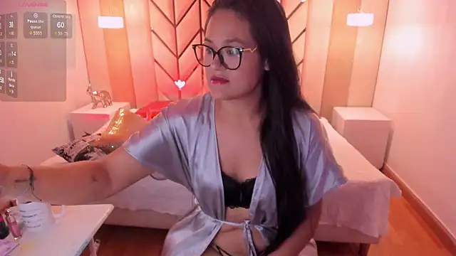 Snapshot of RubyRagge chatting on March 2026 04:38:02 AM RubyRagge online show from March 2026 04:38:02 AM