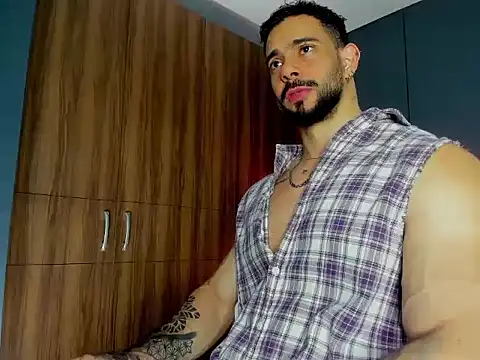 massimo visconti online show from March 2026 02:24:01 PM