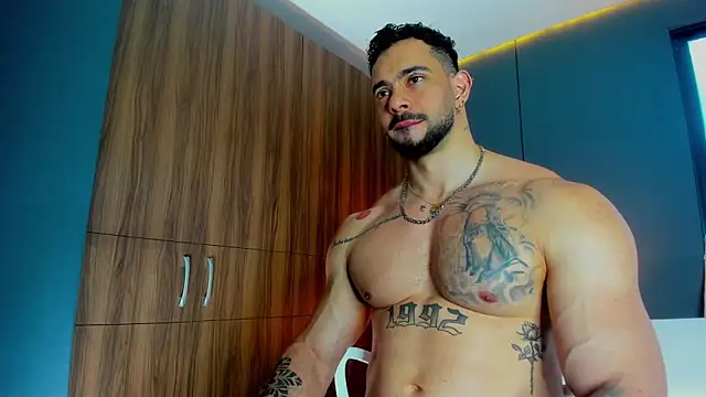 massimo visconti online show from April 2026 04:45:02 PM